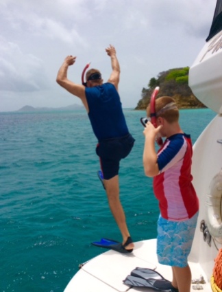Randy and Ronan diving the mooring ball, Baradol Island, Tobago Cays