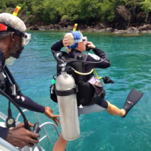 Theresa stepping in, dive St. Lucia (2017)